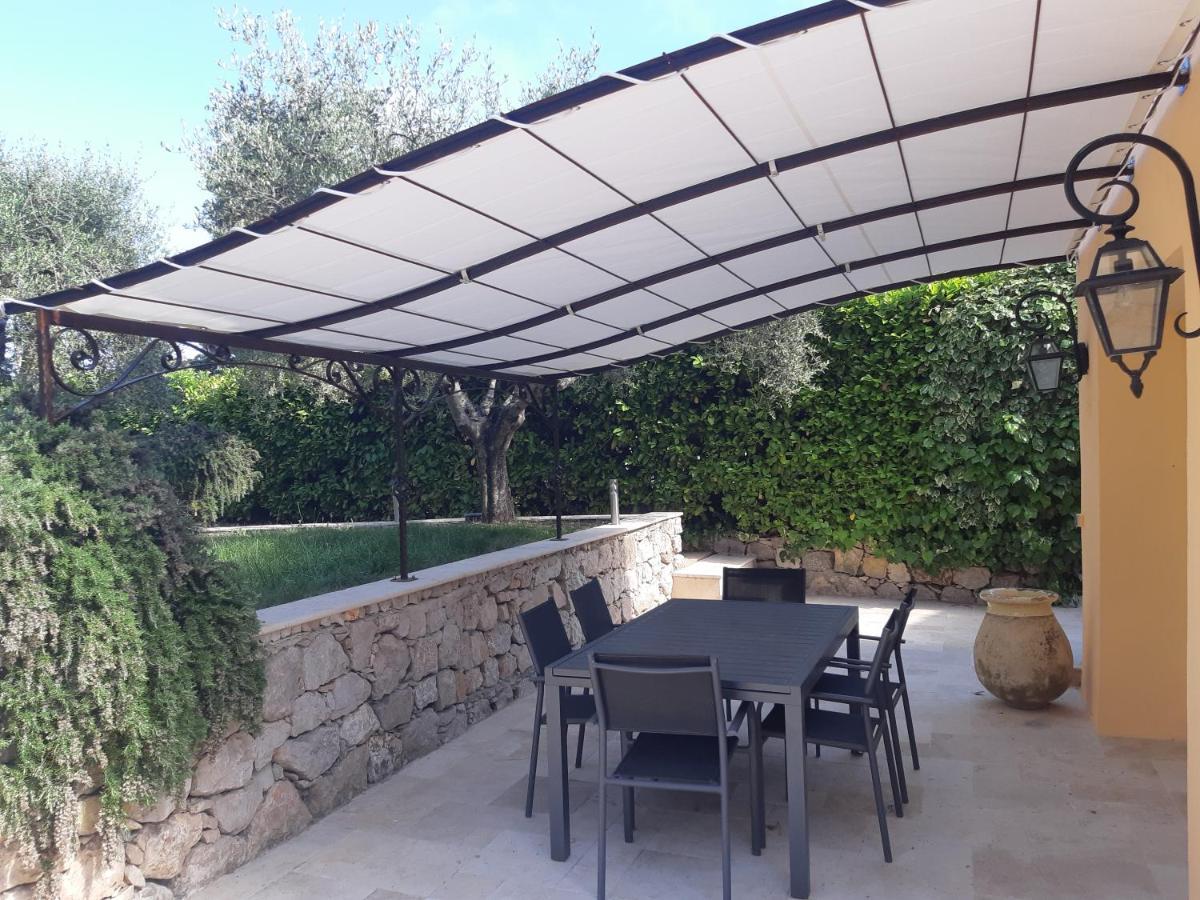 Les Bastides D'helene Apartment