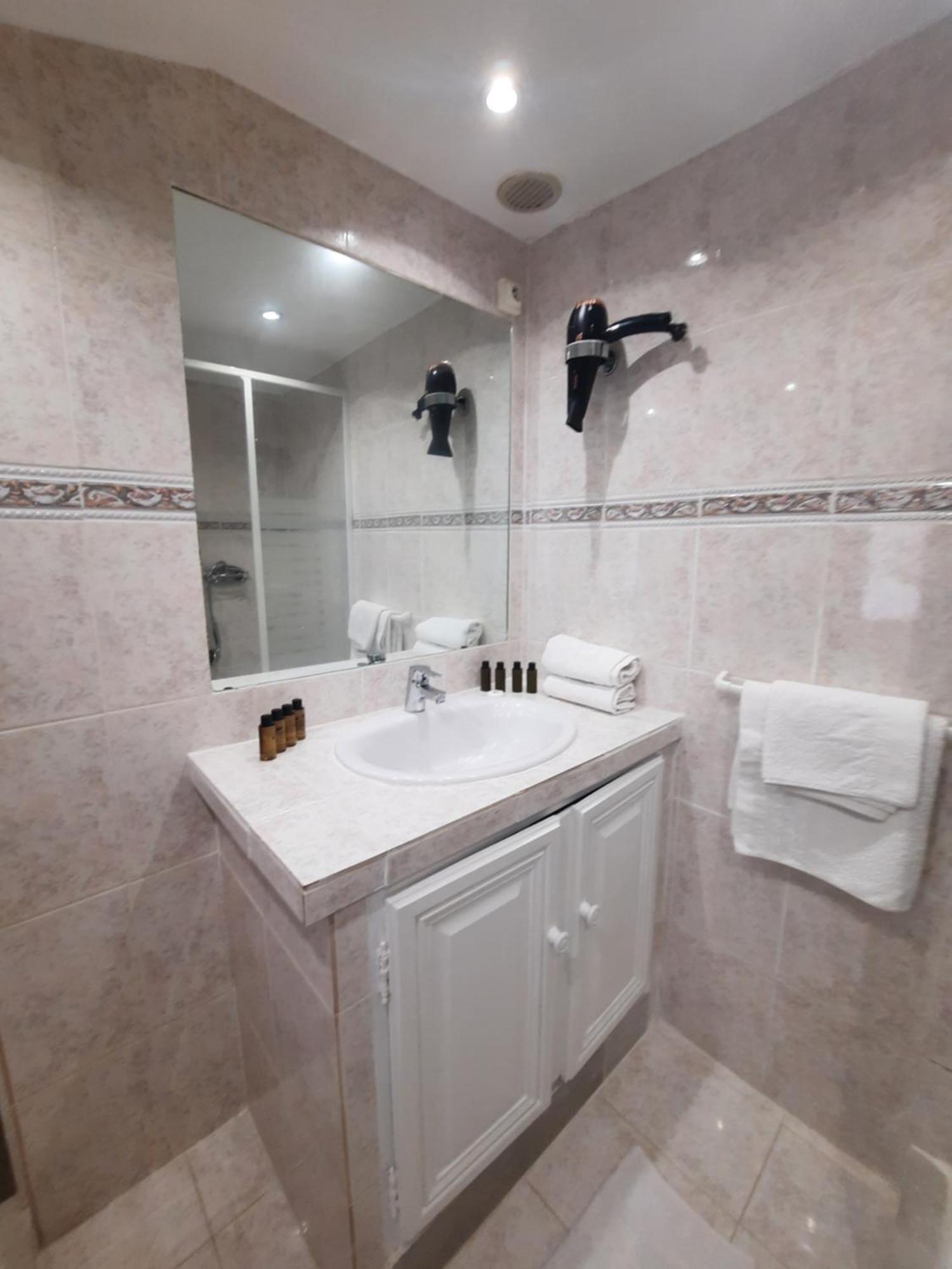 Les Bastides D'helene Apartment