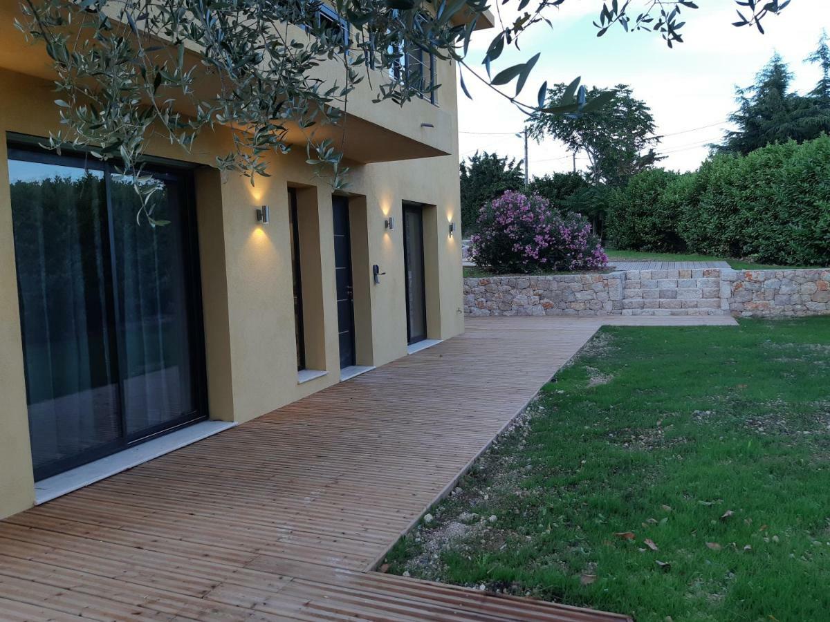Les Bastides D'helene Apartment *