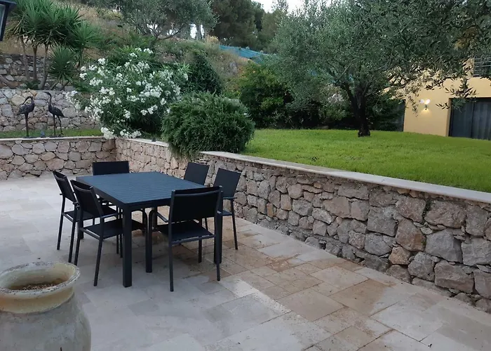 Les Bastides D\'Hélène